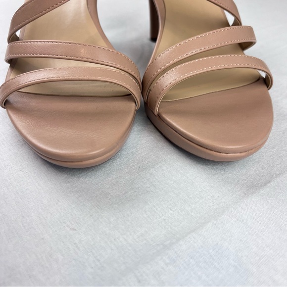 Naturalizer Womens 10W Brenta Strappy Sandal 3 1/4 in Heel Nude Non Adjustable - Picture 4 of 8